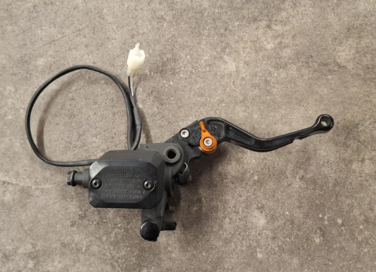 Bremszylinder vorne KTM 690 Duke 4
