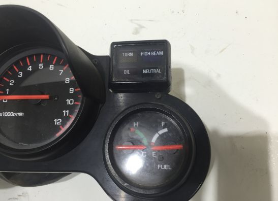 Teller Yamaha FZ 750