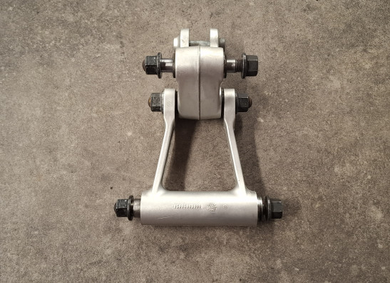 Link systeem achterveer KTM 690 Duke 4