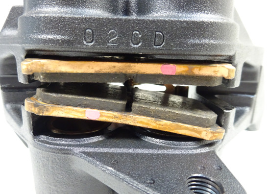 Brake caliper left front Yamaha XT 1200 Z Super Tenere