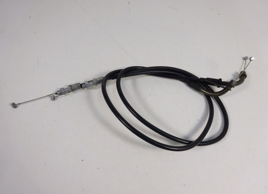 Throttle cable Suzuki GSR 600