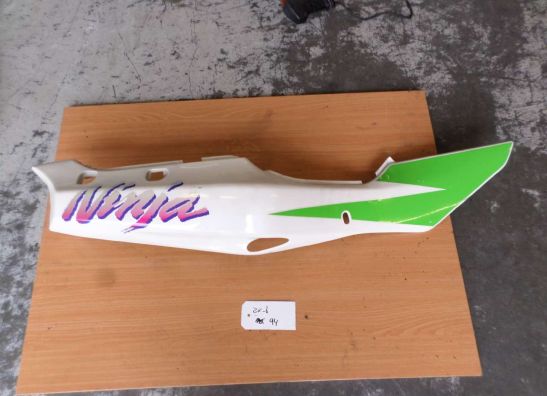 Rechter achterkant Kawasaki ZX 6 R