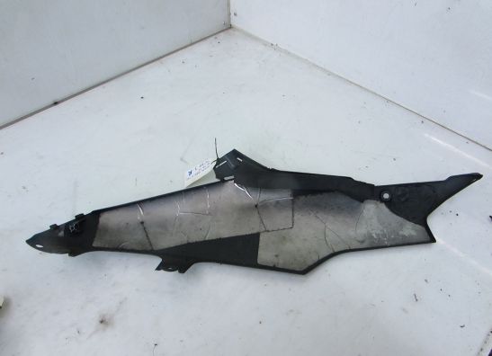 Cowl lower right Suzuki GSX R 600