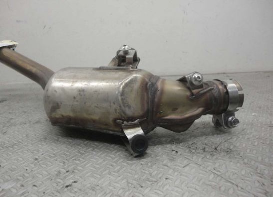 Downpipes Suzuki GSR 600