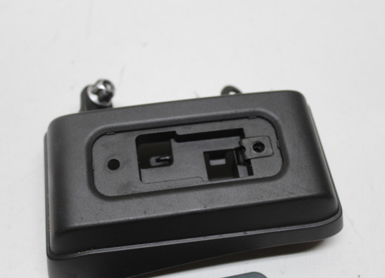 Cowl left small Yamaha XSR 900