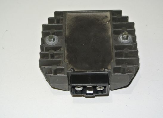 Spanningsregelaar Yamaha YZF R1