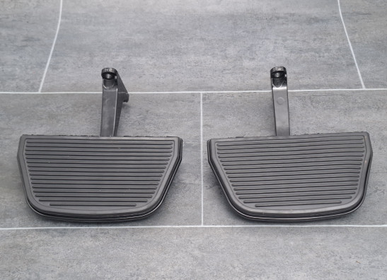 Fussraste links Harley Davidson FLTR Road Glide