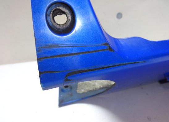 Cowl under Suzuki GSX R 750