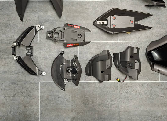 Cowling set complete Aprilia Tuono 660