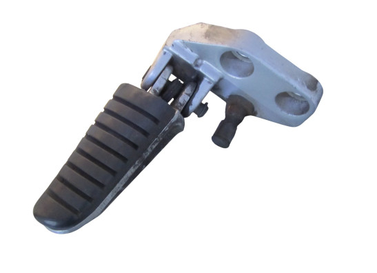 Footrest left Suzuki DL 1000 V STROM