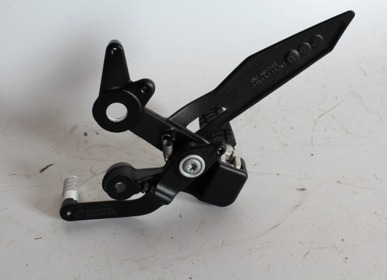 Footpegs left and or right KTM 890 Duke