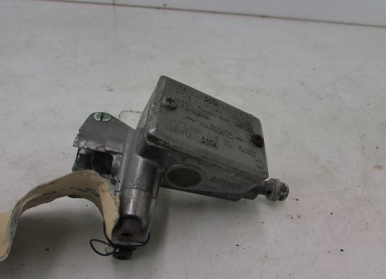 Clutch master cylinder Honda VFR 750