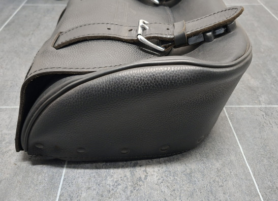 Kofferset Harley Davidson FLSTSB Cross Bones