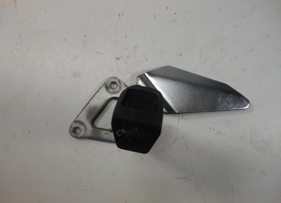 Main step holder left Suzuki GS 500 E