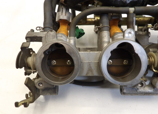 Gasklephuis Yamaha FZ6