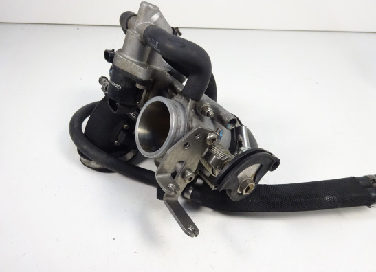 Gasklephuis Ducati monster 796