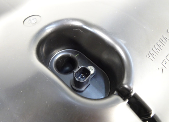 Air cleaner case Yamaha FZ1