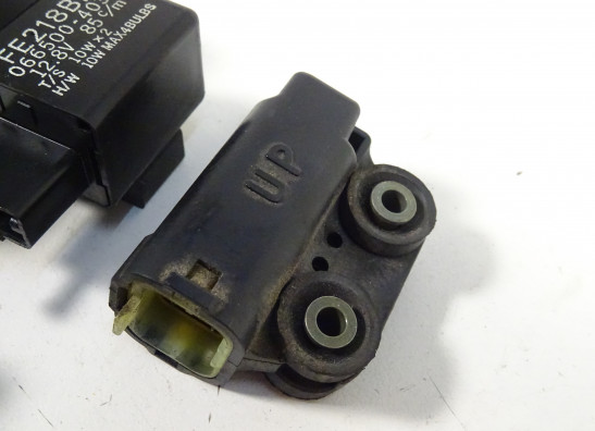 Relay Yamaha FZ6