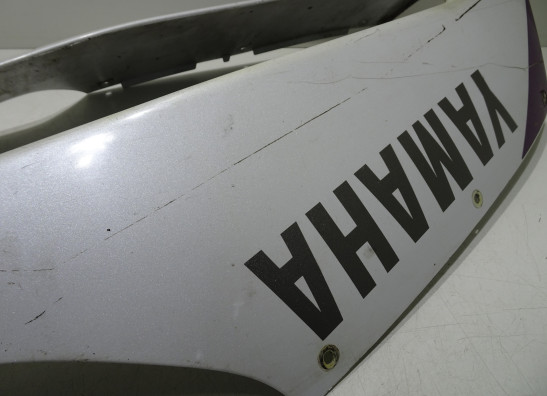 Cowl under Yamaha FZR 600
