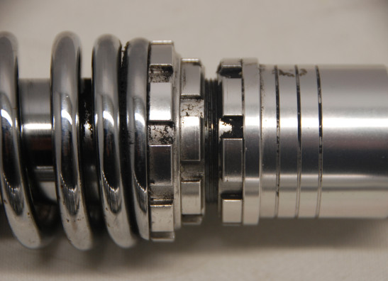 Stossdampfer hinten Harley Davidson Dyna