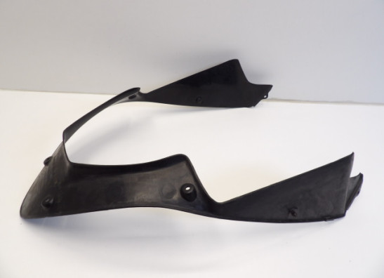 Cowl V shape under Honda CBR 600 FS Sport