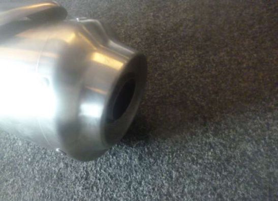 Auspuff Triumph Street Triple 675