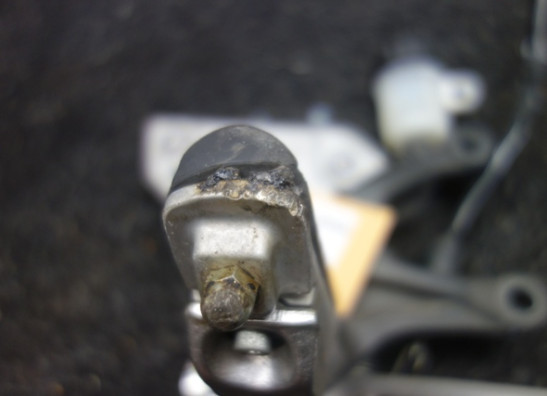 Fussrastetrager vorne rechts Kawasaki Z 900