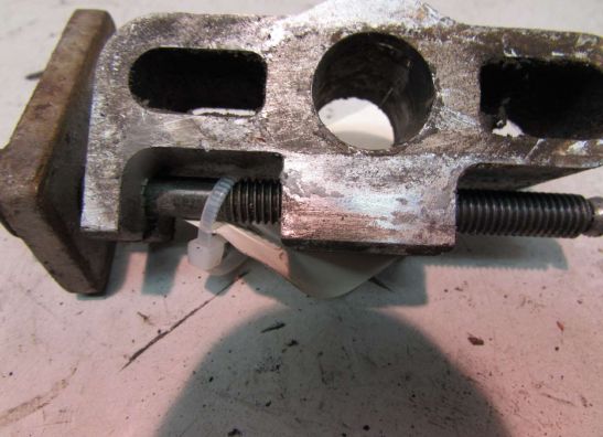 Achterbrug Suzuki GS 550 ES