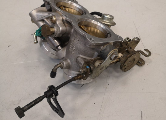 Gasklephuis Aprilia RSV 1000