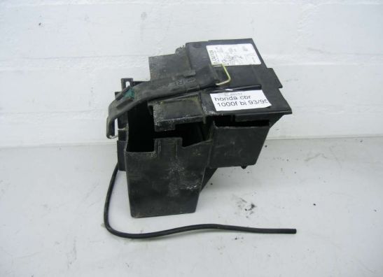 Batterie befestigung Honda CBR 1000 F
