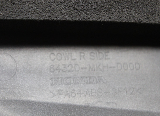 Seitenverkleidung rechts Honda X-adventure 750