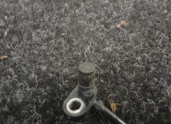 ABS sensor achter KTM 200 Duke