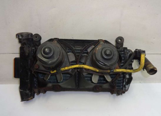 Kuhler Honda VF 700  750 F