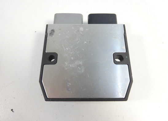 Spanningsregelaar Yamaha FZ8