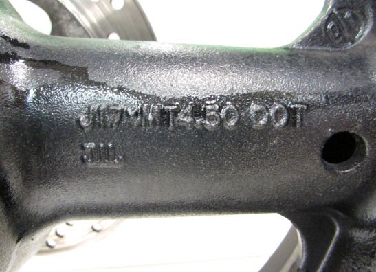 Achterwiel compleet Suzuki GSX F 750