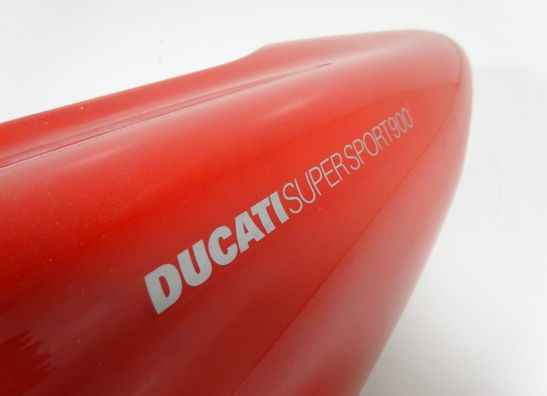 Heck links Ducati 900 SS Supersport