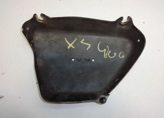 Rechter zijkuip klein Yamaha XS 400