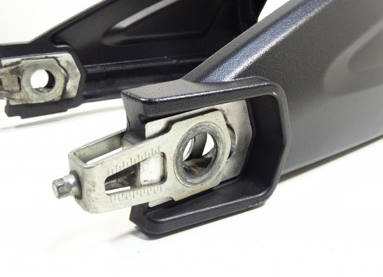 Achterbrug Ducati monster 696