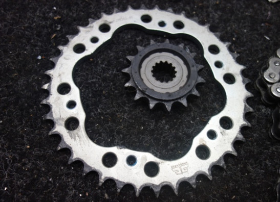 Ketting en tandwielset Ducati Multistrada 1200