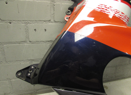 Cowl right Honda CBR 1000 F