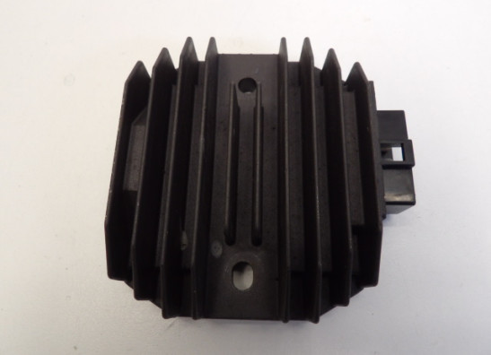 Spanningsregelaar Yamaha FZ6