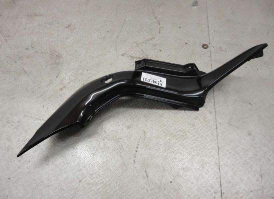 Cowl left small Suzuki M 1800 Intruder