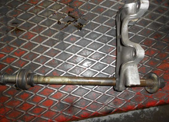 Rear axle Yamaha TDM