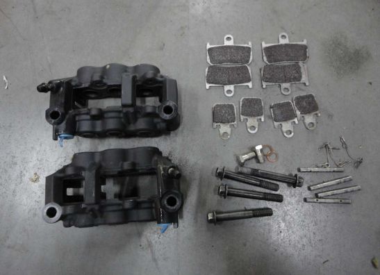 Brake calipers front Yamaha YZF R1