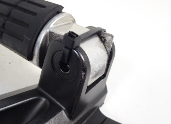 Duo voetsteun rechts Yamaha FZ6