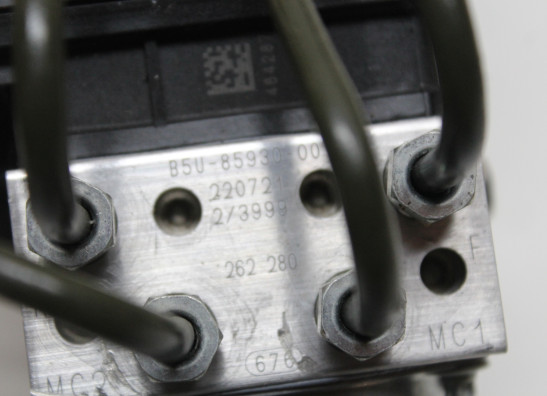 ABS pomp Yamaha XSR 900