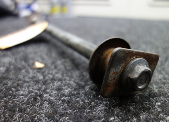 Hinterradachse Suzuki SV 650