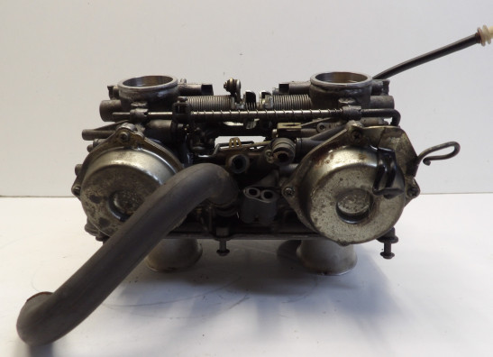 Carburetor assy Honda VFR 750