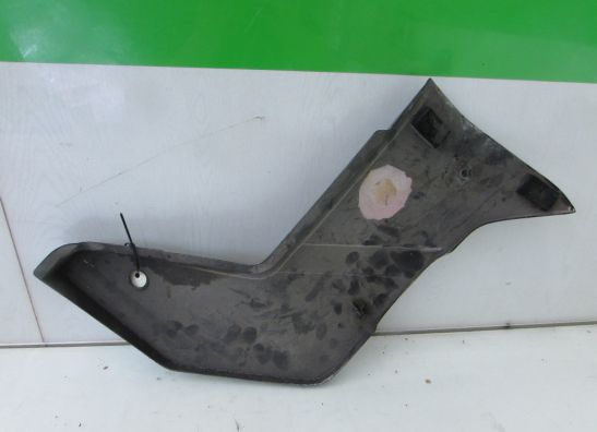 Cowl left small Suzuki GSX 750