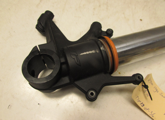 Voorpoot rechts onder KTM 1290 Super duke